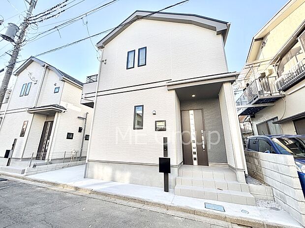 暮らしやすさと居心地の良さにこだわったシンプルで飽きのこないデザイン ！