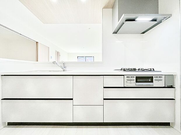 毎日使うキッチンだから、使いやすさ＆お手入れのしやすさにこだわりました。 