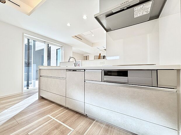 お料理を効率的に、楽しく！システムキッチン  