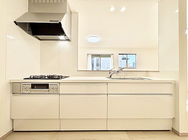 毎日使うキッチンだから、使いやすさ＆お手入れのしやすさにこだわりました。