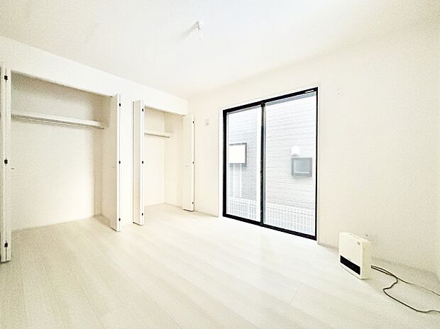 収納が充実しているので、居住スペースを広く使えます。