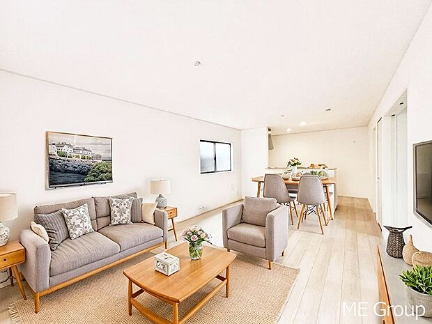 落ち着いた雰囲気のＬＤＫは家族みんなの快適空間※家具はCGです