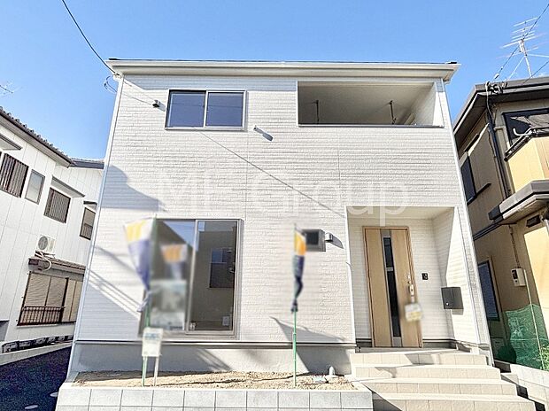 暮らしやすさと居心地の良さにこだわったシンプルで飽きのこないデザイン !