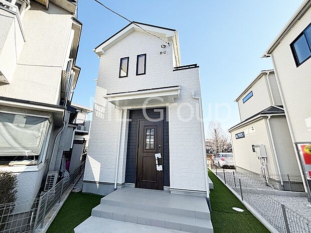 たっぷりの陽光と心地よい風が舞い込む住まい