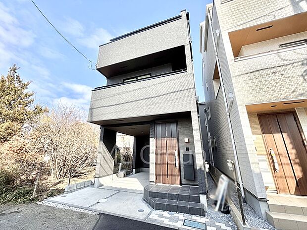 暮らしやすさと居心地の良さにこだわったシンプルで飽きのこないデザイン !