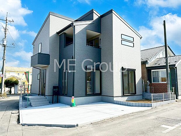 たっぷりの陽光と心地よい風が舞い込む住まい