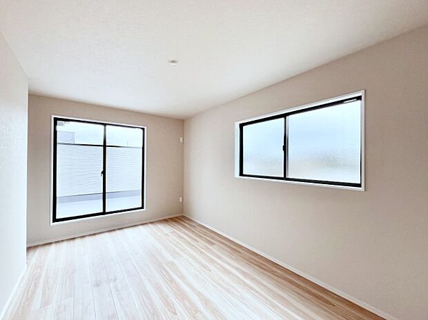 2面採光を確保した明るい空間。家族みんなが快適な暮らしを実現する設計です。