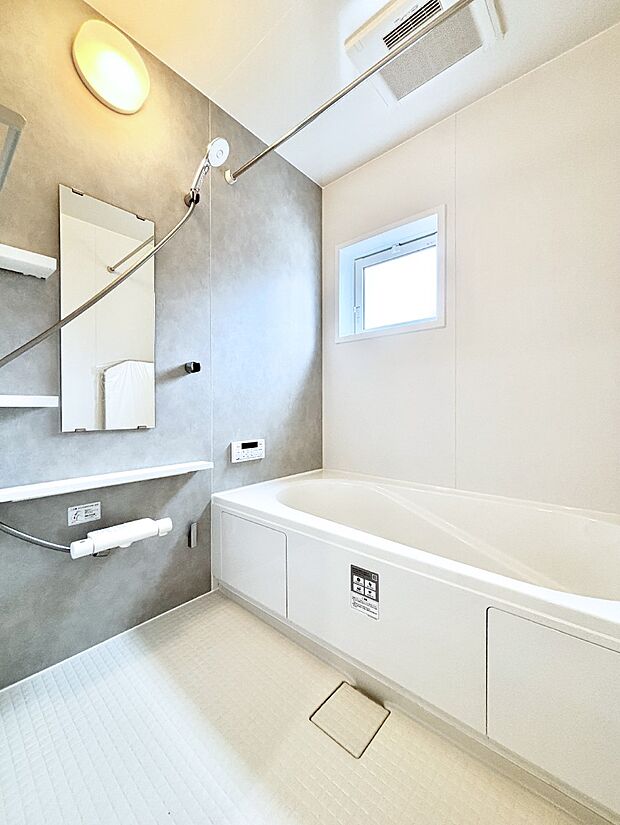 一日の疲れを癒やす大切なバスタイム。ゆっくりとお風呂を楽しんで疲れをとりたいですね!