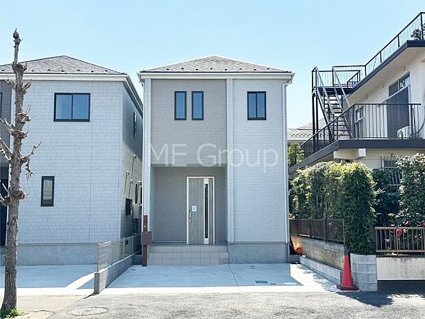 たっぷりの陽光と心地よい風が舞い込む住まい