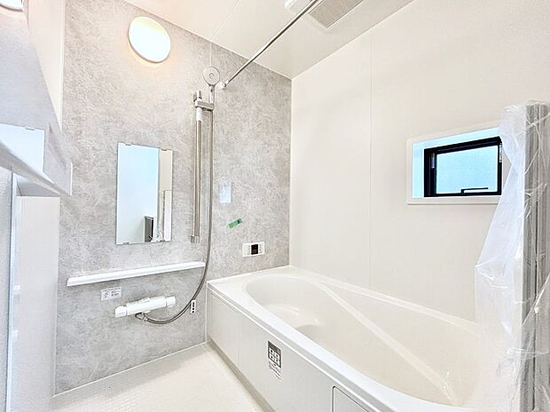 一日の疲れを癒やす大切なバスタイム。ゆっくりとお風呂を楽しんで疲れをとりたいですね!