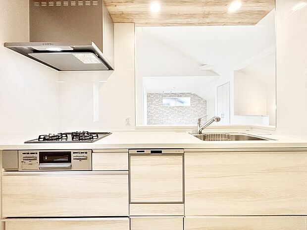 お料理を効率的に、楽しく！システムキッチン