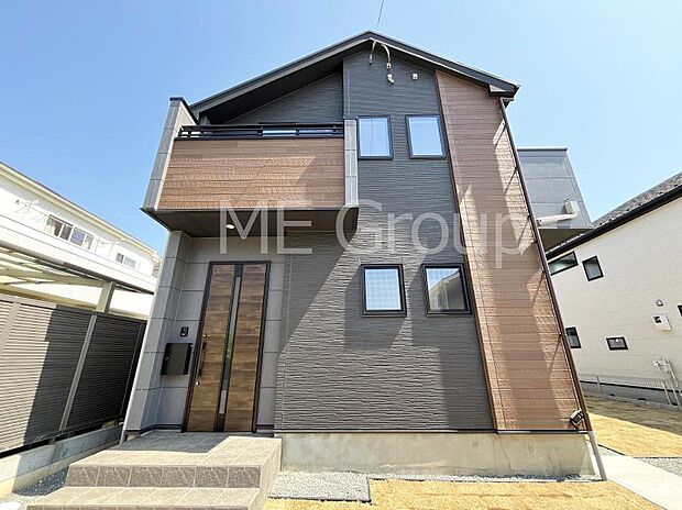 たっぷりの陽光と心地よい風が舞い込む住まい