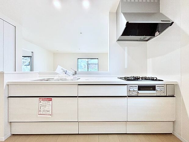 毎日使うキッチンだから、使いやすさ＆お手入れのしやすさにこだわりました。 