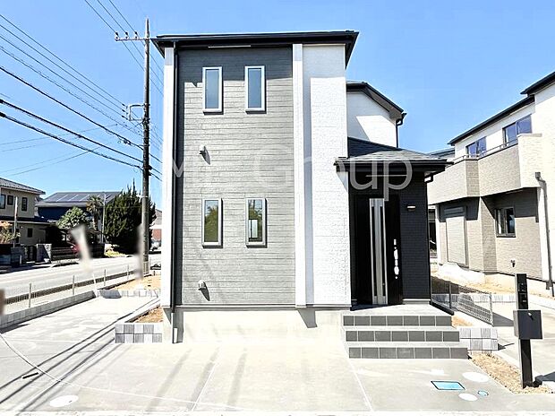 暮らしやすさと居心地の良さにこだわったシンプルで飽きのこないデザイン !