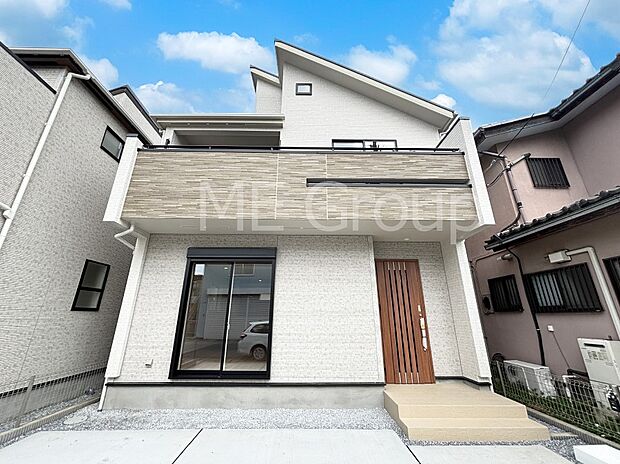 たっぷりの陽光と心地よい風が舞い込む住まい