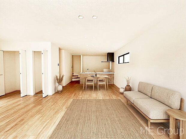 家族の和やかな会話が聞こえてきそう。開放感のあるリビングです。※家具はCGです