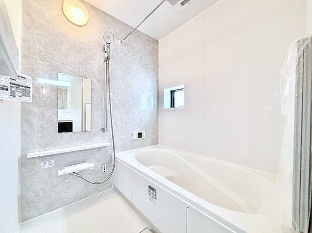 一日の疲れを癒やす大切なバスタイム。ゆっくりとお風呂を楽しんで疲れをとりたいですね！  