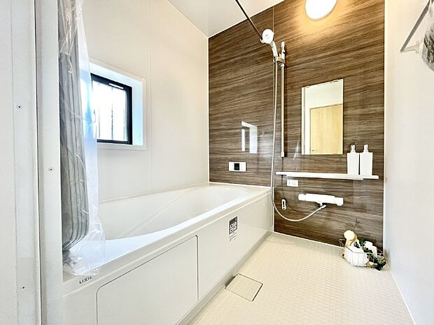 一日の疲れを癒やす大切なバスタイム。ゆっくりとお風呂を楽しんで疲れをとりたいですね！  