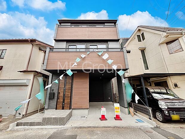 たっぷりの陽光と心地よい風が舞い込む住まい 