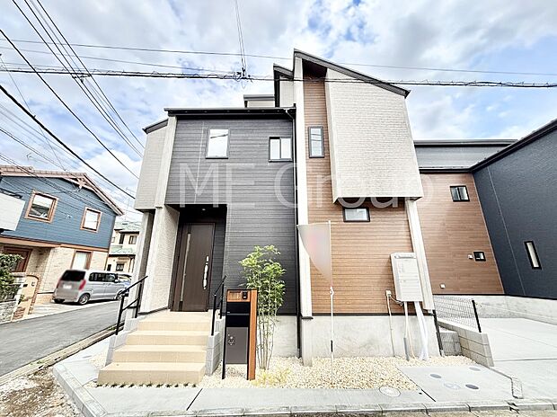 暮らしやすさと居心地の良さにこだわったシンプルで飽きのこないデザイン ！