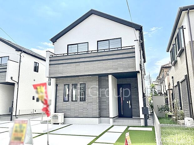 洗練された外観、上質な住空間が広がる室内は永く安心して過ごせる住居です。