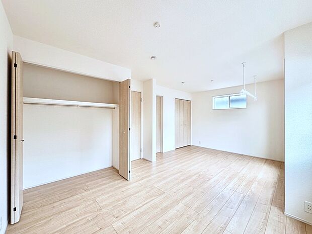 将来は２部屋にすることもできますね。お年頃になったら夢の個室にチェンジ！