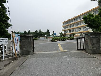 志木市立宗岡第四小学校 1090m(14分)