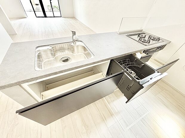 【スライド収納】使いやすさを優先したスライド式収納タイプ！