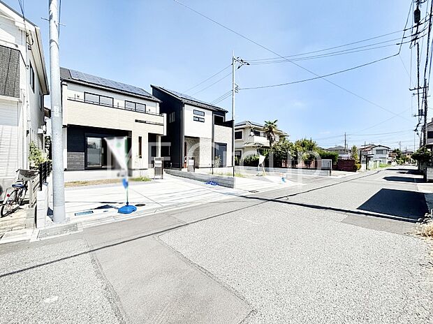 【前面道路含む現地写真】堂々完成!! ここから始まる新生活を応援いたします!