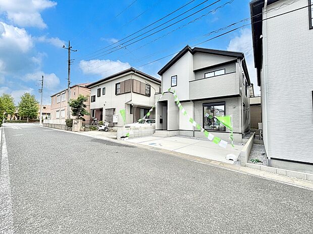 【前面道路含む現地写真】堂々完成!! ここから始まる新生活を応援いたします!