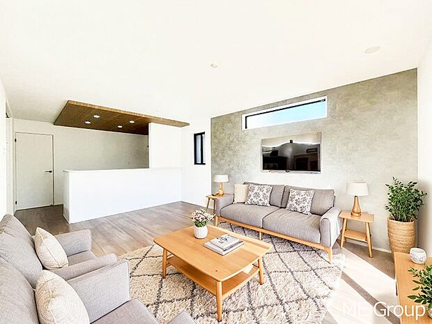 【リビング】落ち着いた雰囲気のLDKは家族みんなの快適空間※家具はCGです