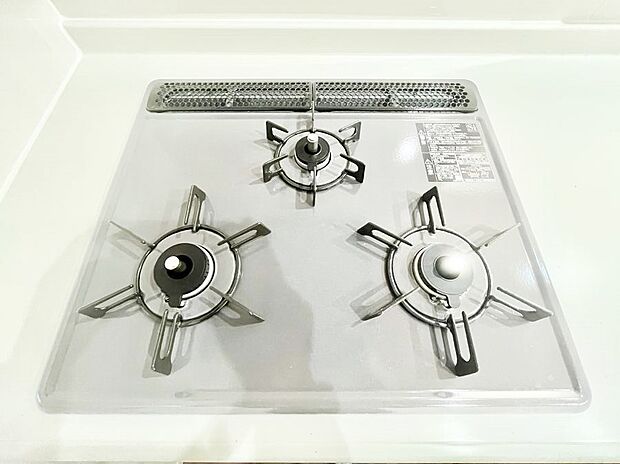 【その他設備(ガスコンロ)】三口ガスコンロでお料理が一気にはかどりそう