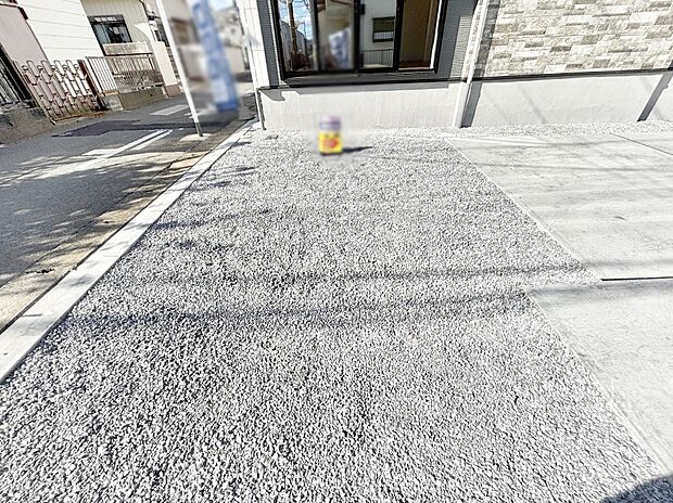 【駐車場】生活に欠かせない駐車スペース。