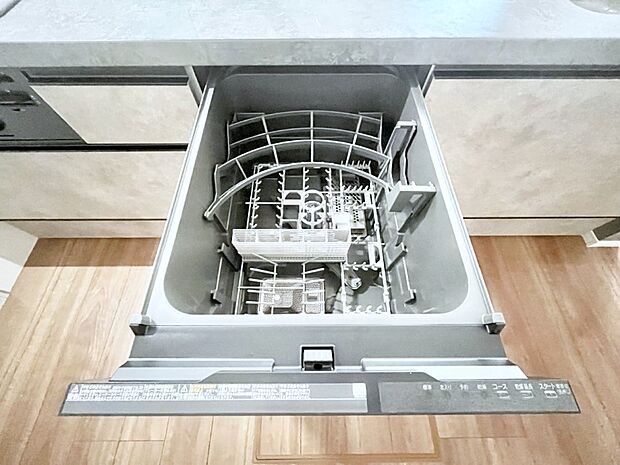 【食洗機】面倒なお片づけは食洗機にお任せ!家事の負担が減って、時間にも気持ちにもゆとりができます。