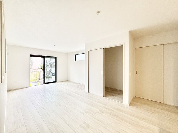 【ダイニング】家族が自然と集まる憩いのスペースになりそう