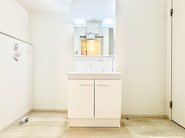 【洗面台・洗面所】収納力と機能性に優れた洗面化粧台