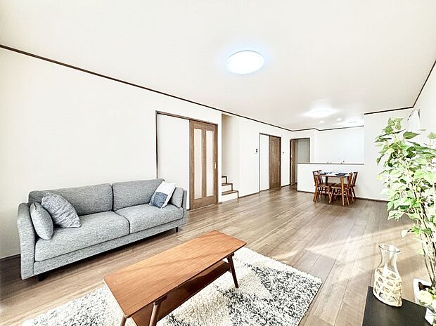 【リビング】住む方の個性が引き出される、インテリアを考えるのが楽しみなリビングです！ 