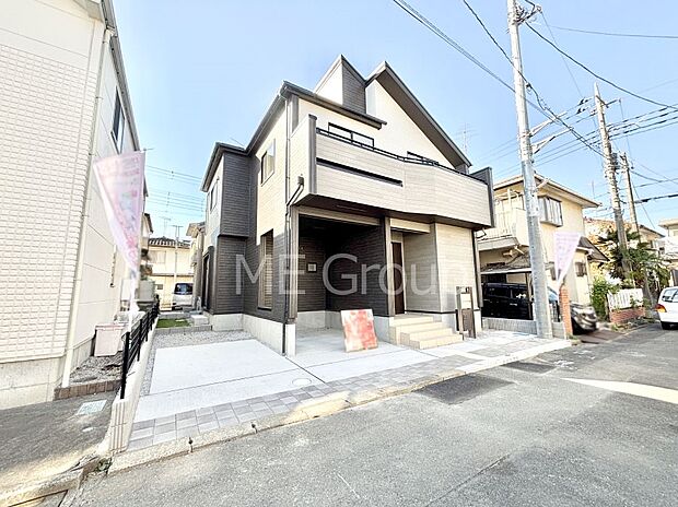 【前面道路含む現地写真】前面道路はきちんと整備されています  