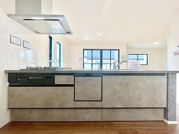 【キッチン】お料理を効率的に、楽しく!システムキッチン