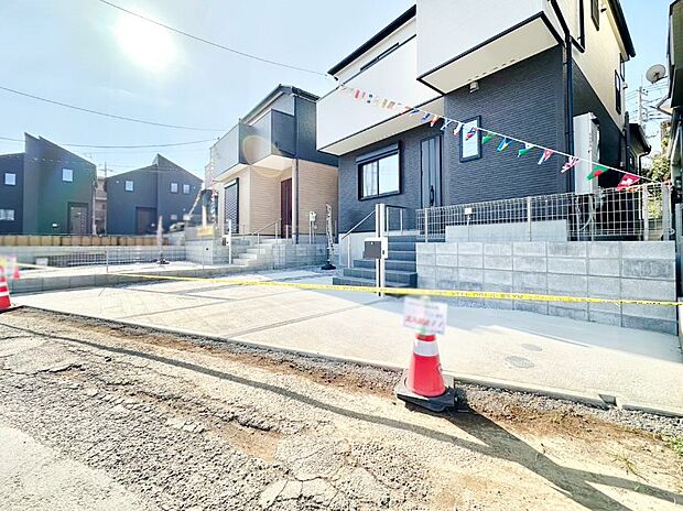 【駐車場】生活に欠かせない駐車スペース。