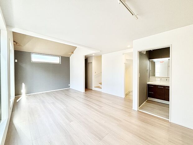 【ダイニング】家族が自然と集まる憩いのスペースになりそう