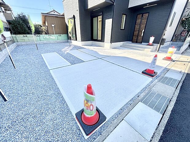 【駐車場】生活に欠かせない駐車スペース。