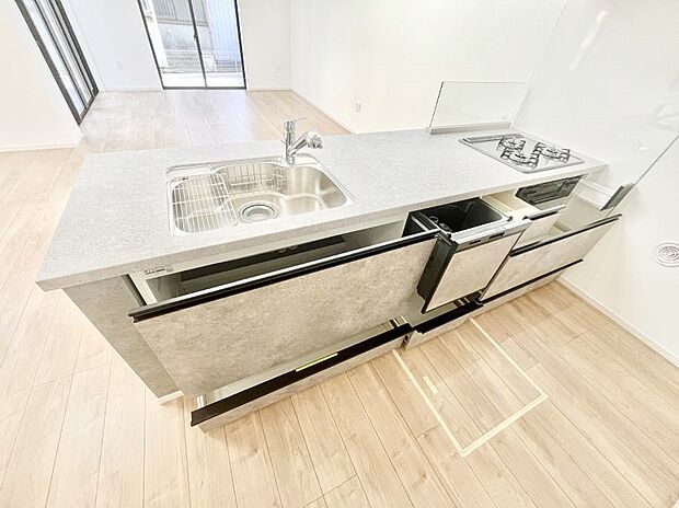 【その他設備(スライド収納)】使いやすさを優先したスライド式収納タイプ!