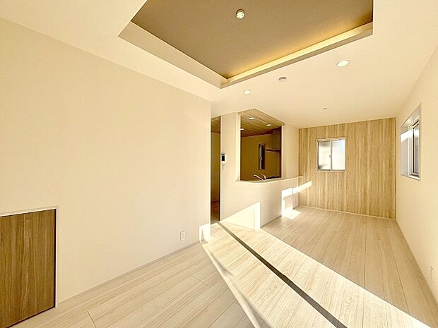 【リビングダイニング】家族団らんの時間も増えそうなくつろぎのリビングダイニング。   