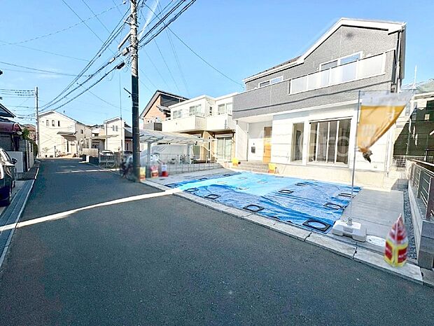 【前面道路含む現地写真】ゆとりが笑顔を生む心地よい生活 