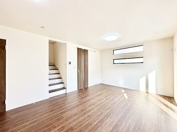 【ダイニング】家族が自然と集まる憩いのスペースになりそう