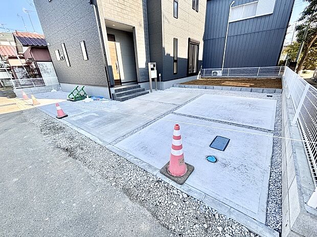 【駐車場】生活に欠かせない駐車スペース。