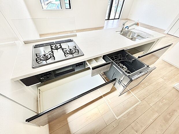 【その他設備(スライド収納)】使いやすさを優先したスライド式収納タイプ！