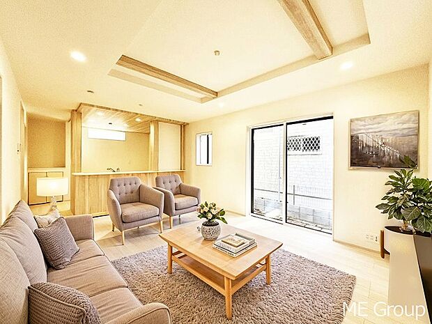 【リビング】落ち着いた雰囲気のLDKは家族みんなの快適空間※家具はCGです