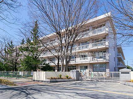 所沢市立中央中学校 960m(12分)
